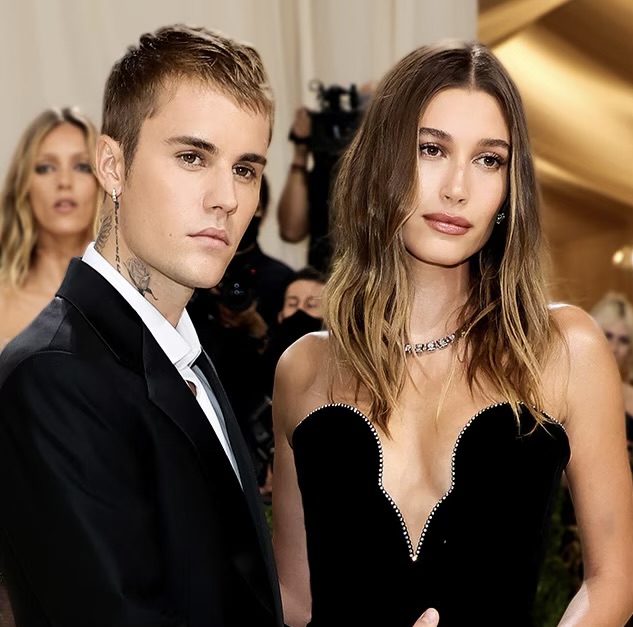 Vjen në jetë bebi Bieber, Justin dhe Hailey bëhen prindër për herë të parë