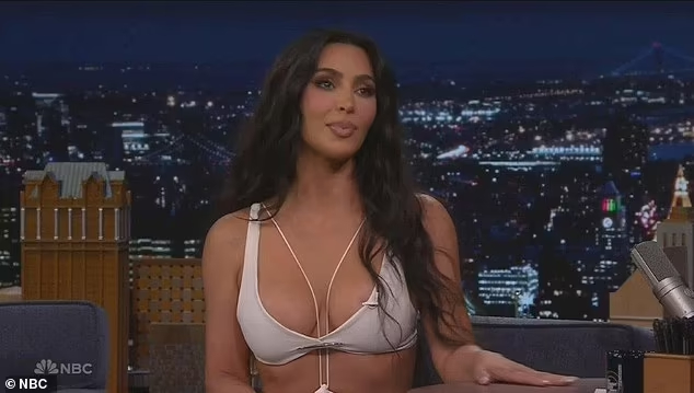 Habit Kim Kardashian: Fëmijët e mi duan të më gjejnë të dashur